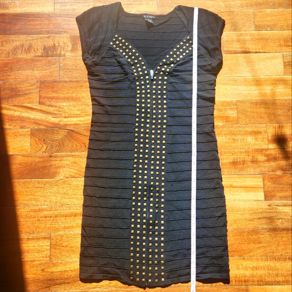 Bodycon dress with front Zipper